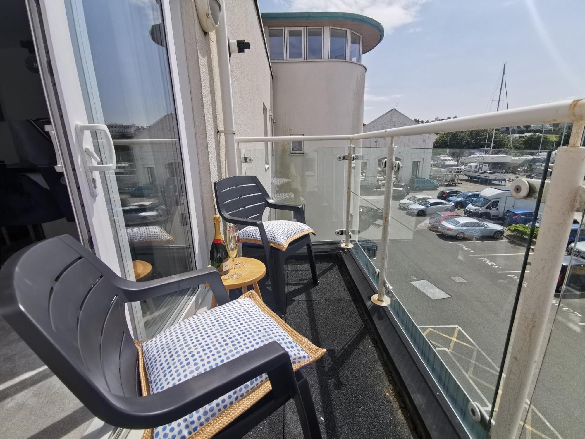 Marina Sea View Apt - Second Floor With Lift, Modern هوليهيد المظهر الخارجي الصورة